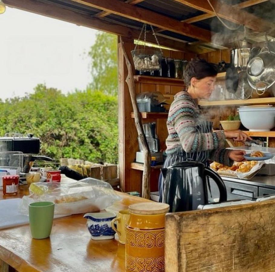 Cabin Westerlands Selham Bagian luar foto